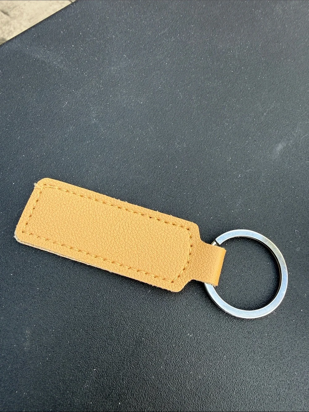 Source Unknown Designer Fashion Keychain